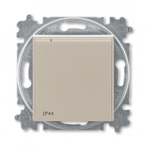 zásuvka LEVIT jednonásobná s ochranným kolíkem, s clonkami, s víčkem (IP44) 6619H-A06997 18