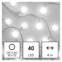 LED světelný cherry řetěz – kuličky 2,5 cm, 4 m, venkovní i vnitřní, studená bílá, časovač EMOS D5AC01