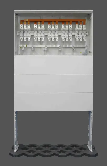 skříň rozpojovací SR502/NKW2 ESTA v pilíři 15x400A   /02605/