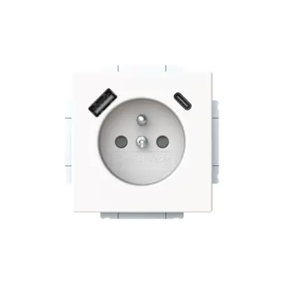 zásuvka 1násobná s kolíkem, s clonkami, s nabíjením USB-A, USB-C; mechová bílá; 20 MUCB2USB-A-884-500 2CKA002017A1918, design FUTURE LINEAR