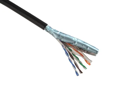 kabel FTP CAT5E PE stíněný venkovní černý Solarix SXKD-5E-FTP-PE, balení 305m /27655192/